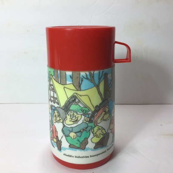 DISNEY SNOW WHITE AND SEVEN DWARFS THERMOS BOTTLE - Picture 2 of 6
